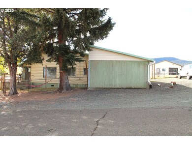 455 W 3rd St, Long Creek, OR 97856 - photo 4