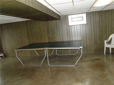 Basement/Game Room.