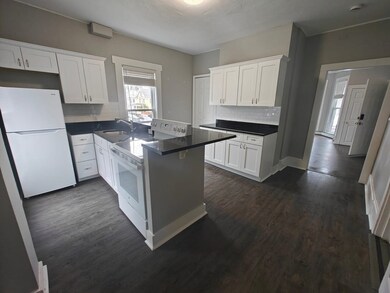 27 Vine St unit 5, Haverhill, MA 01830 - photo 6