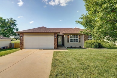 1603 W Robin St-2