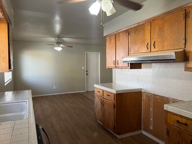 F1ED26AE-6171-4869-8077-858A0766C43B