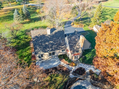 316 S Shannon Dr, Woodstock, IL 60098 - photo 6