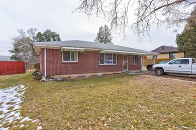 924 Ironton St, Aurora, CO 80010 - photo 2