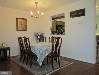 7915 Blue Gray Cir, Manassas, VA 20109 - photo 6