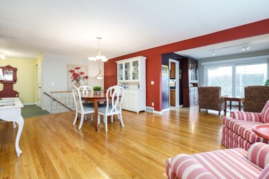 Highland_Ct_326_Plainwell_49080-17