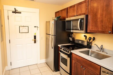 421 Qtr I Jackson Gore Inn, Ludlow, VT 05149 - photo 6