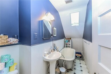 135 Adelaide Ave unit 3, Providence, RI 02907 - photo 6