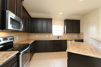 18882 Atascosa Trail, Magnolia, TX 77355 - photo 2