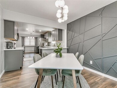 12200 Greystone Terrace, Oklahoma City, OK 73120 - photo 6