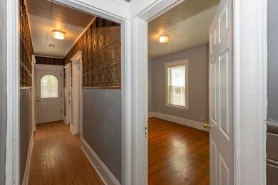 26 Salem St unit 1, Salem, MA 01970 - photo 4