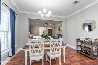 Dining Area 1