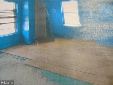 2618 Carman St, Camden, NJ 08105 - photo 5