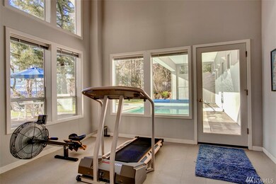 4545 Forest Ave SE, Mercer Island, WA 98040 - photo 3