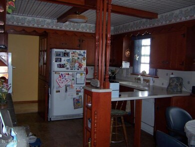 4 S 5th St, West Hazleton, PA 18202 - photo 4