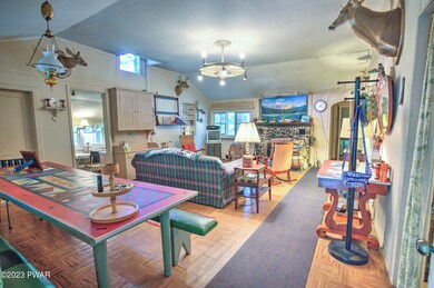 128 Falls Rd, Dingmans Ferry, PA 18328 - photo 4