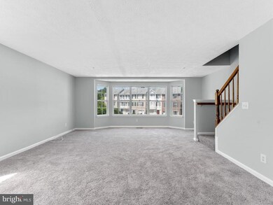 16113 Edenwood Dr, Bowie, MD 20716 - photo 4