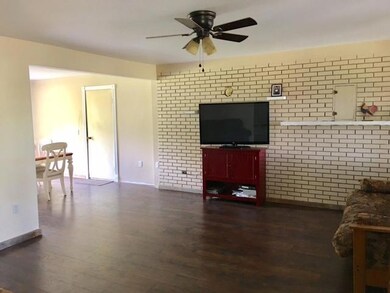 Krause Living room 2