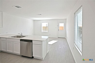 11806 Bluebell Ridge, Converse, TX 78109 - photo 4