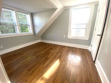 25 Elm St unit B, Newmarket, NH 03857 - photo 6