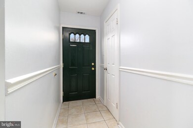 1496 Lowell Ct, Crofton, MD 21114 - photo 4