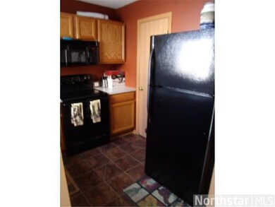Nice kitchen appliances in updated kitchen!