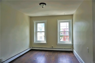 137 N 11th St, Allentown, PA 18102 - photo 5