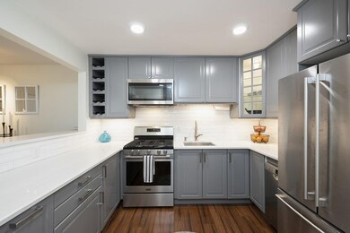 38 Juniper St unit 111, Brookline, MA 02445 - photo 4