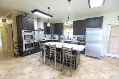 2800 Claude Leblanc Rd, New Iberia, LA 70560 - photo 5