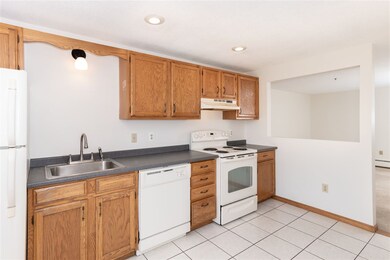 48 Westville Rd unit B4 U12, Plaistow, NH 03865 - photo 6