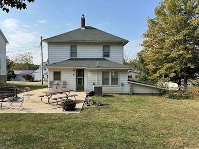 410 S Carroll St, Mount Carroll, IL 61053 - photo 4