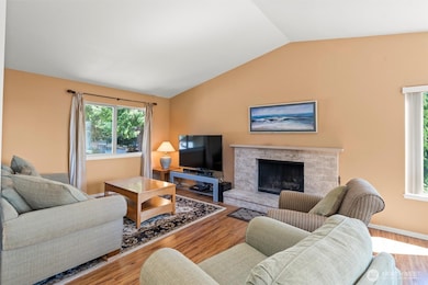 345 Seaview Ct, Camano Island, WA 98282 - photo 3