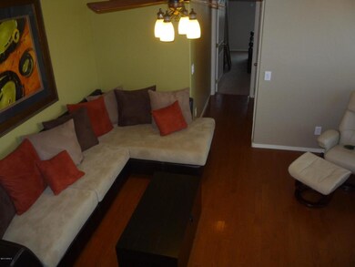 Living Room (2)