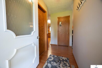 834 N 3rd St, Hampton, NE 68843 - photo 4