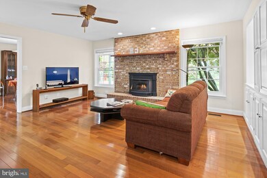 1038 Sugar Maple Dr, Davidsonville, MD 21035 - photo 5