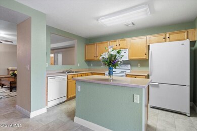 06-Kitchen
