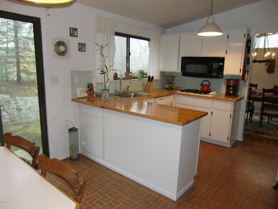 Eat in Kitchen
