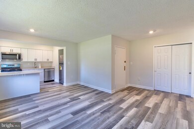 12 Galveston St SW unit 102, Washington, DC 20032 - photo 2