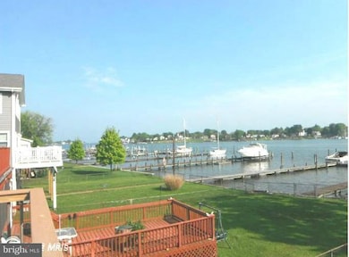 64 Kingston Park Ln, Middle River, MD 21220 - photo 5