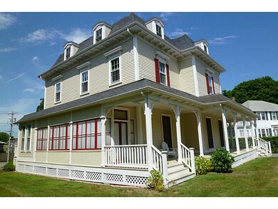 20 Greenough Place unit 2B, Newport, RI 02840 - photo 2