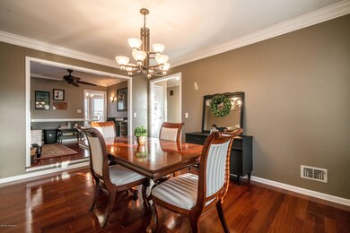 8013 Northern Spy Dr, Louisville, KY 40228 - photo 5