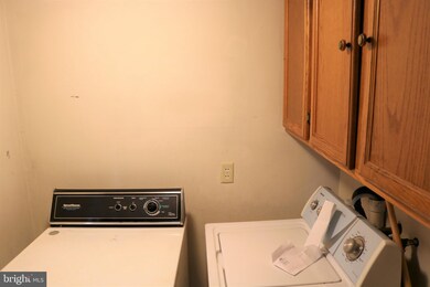 141 N 18th St, Purcellville, VA 20132 - photo 7