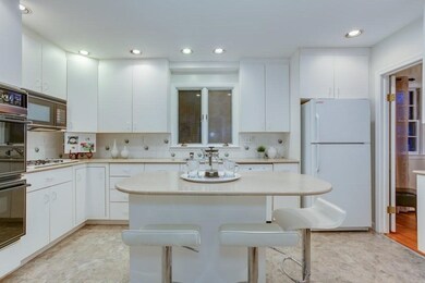 436 Brookline St, Newton Center, MA 02459 - photo 5