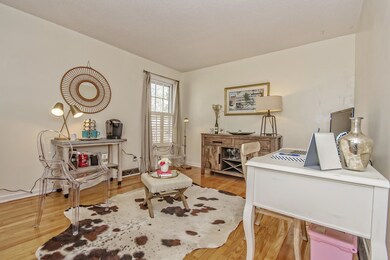 Office/Formal Living