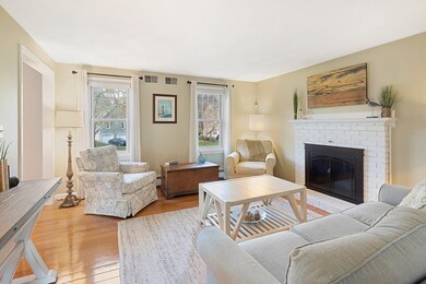 11 Apple Tree Ln, Wilmington, MA 01887 - photo 5