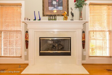 12817 Crestview-11