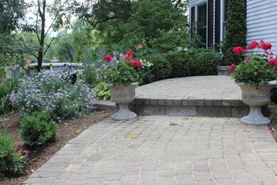 1313 Bluebell Ln, Batavia, IL 60510 - photo 3