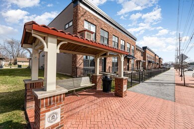 342 N Indiana Ave, Crown Point, IN 46307 - photo 2