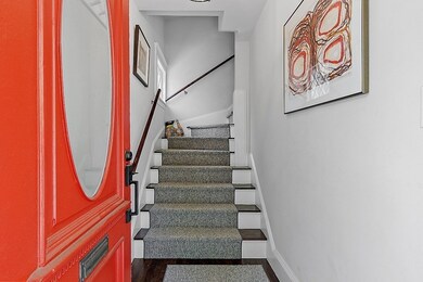 37 Broad St unit 2, Salem, MA 01970 - photo 4