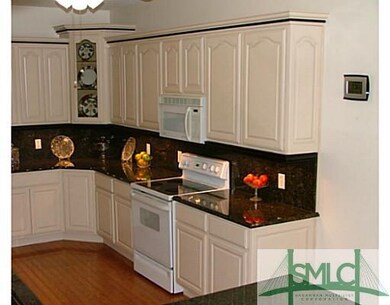 108 Holborn Ln, Savannah, GA 31410 - photo 6