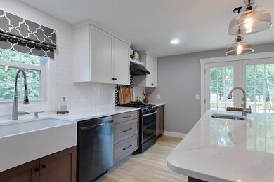 10 Pine St, Pepperell, MA 01463 - photo 3